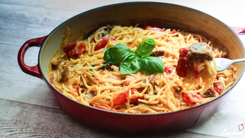 One Pot Pasta mit Tomaten und Chorizo