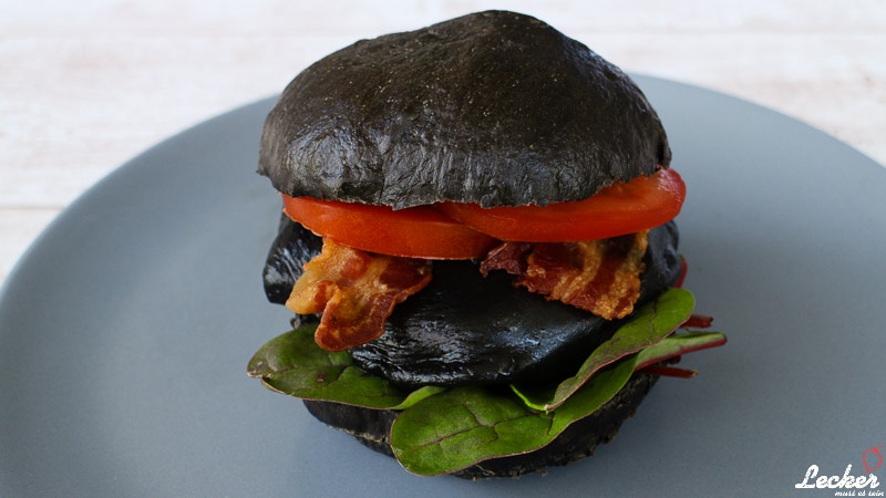 Black Cheese Burger