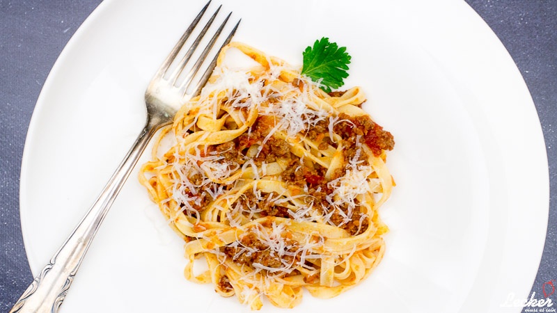 Tagliatelle mit Bison Bolognese