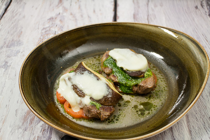 Minutensteak Caprese