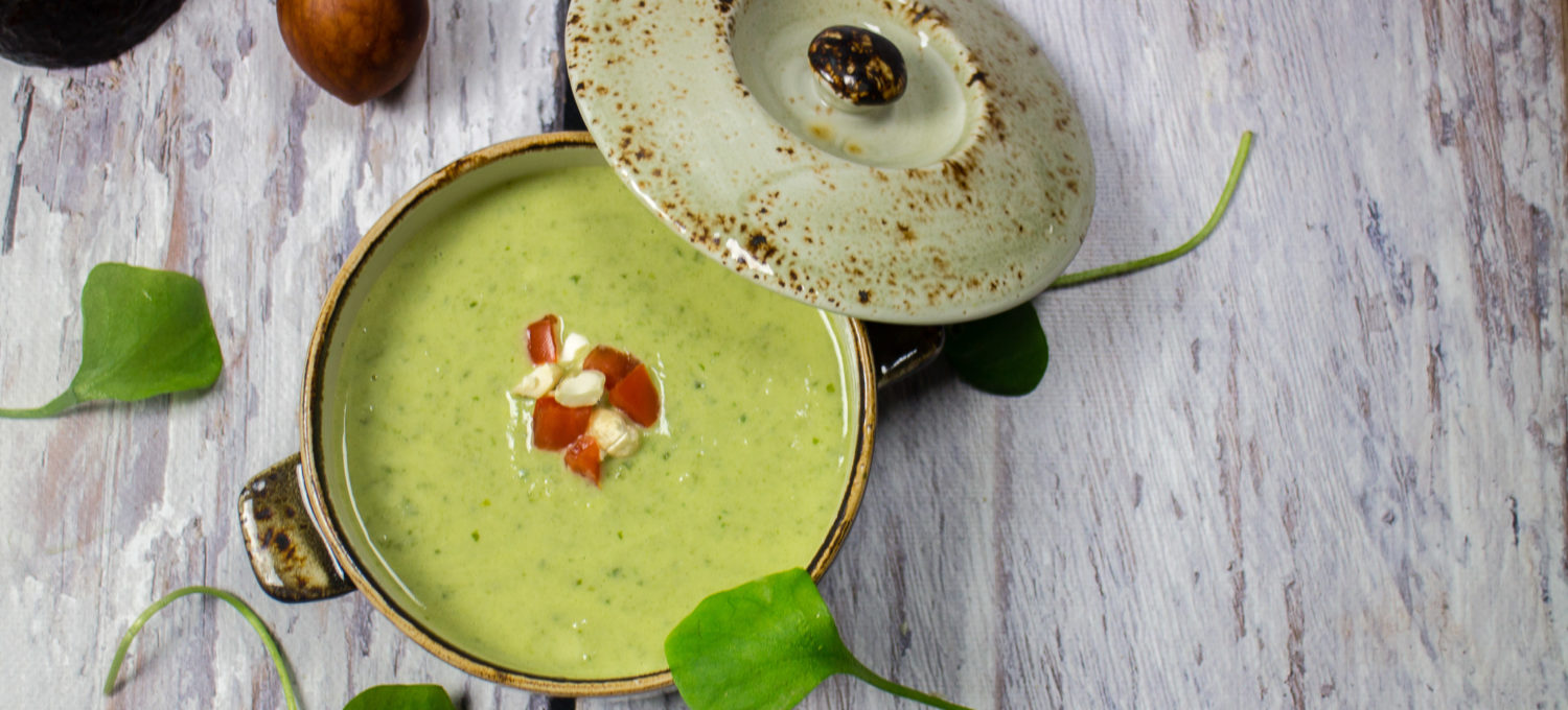 Postelein Suppe mit Avocado