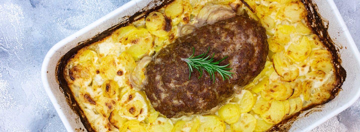 Hackbraten mit Kartoffeln in Sahne