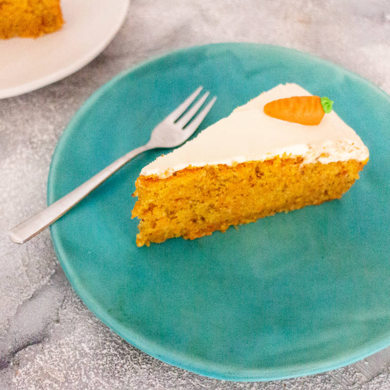 Möhrenkuchen mit Frischkäse Frosting Möhrenkuchen mit Frischkäse Frosting