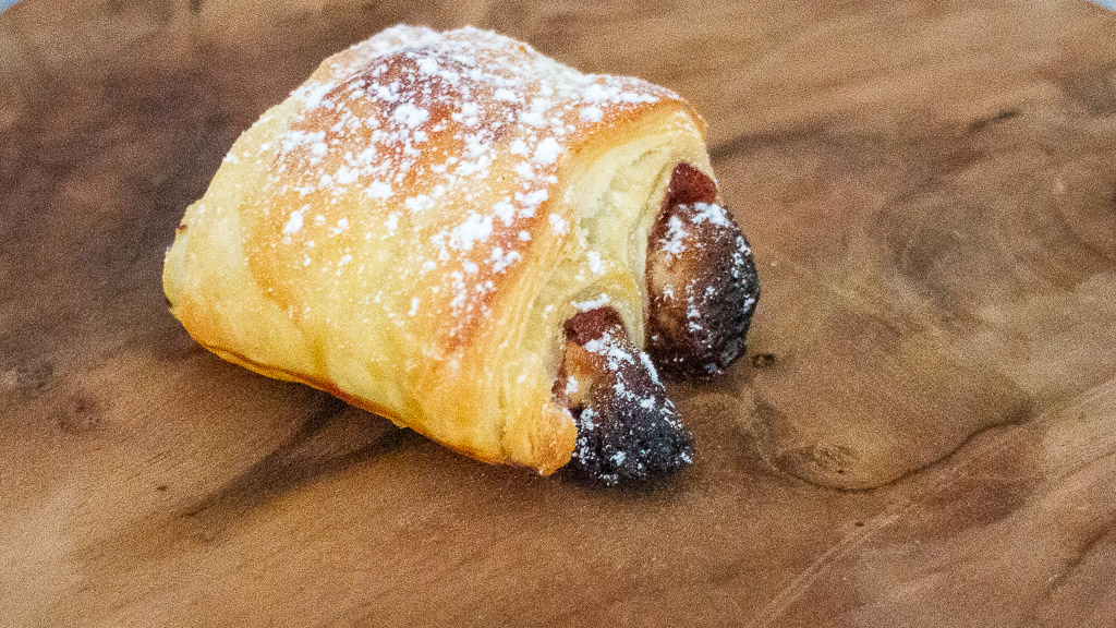 Schoko Croissant mit Kinderriegel