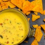 Käse Dip wie im Kino - Chile con Queso