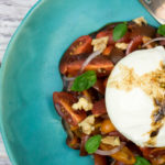 Burrata auf Tomatensalat