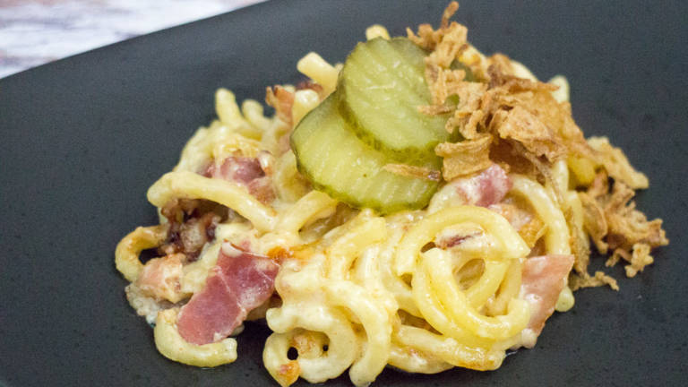 Schweizer Käsenudeln Rezept aka Schweizer Mac &amp; Cheese